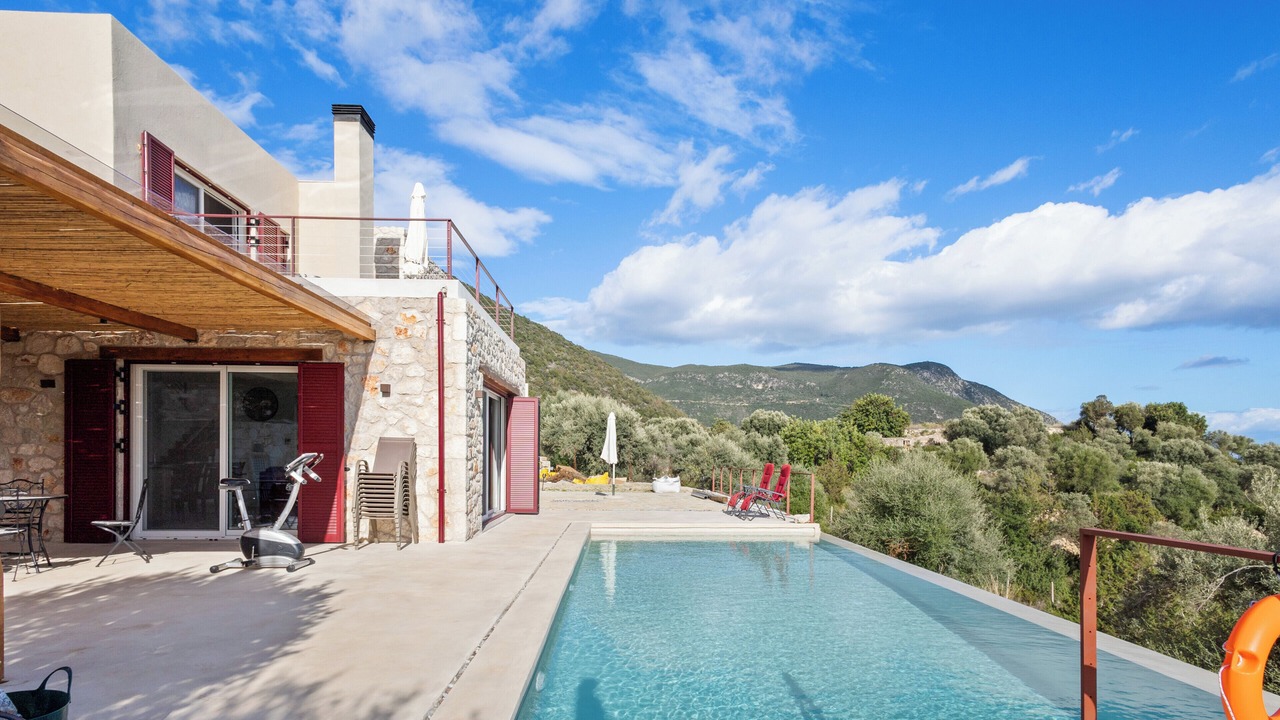 Photo of Outdoor in Evgiros