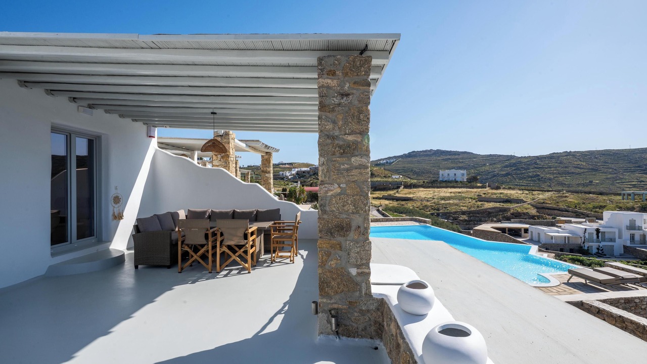 Photo of Outdoor in Elia
