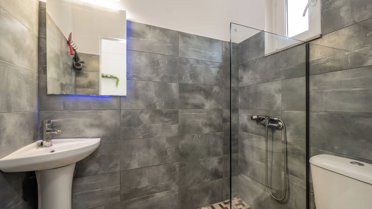 Photo of Bathroom in Limni Keri