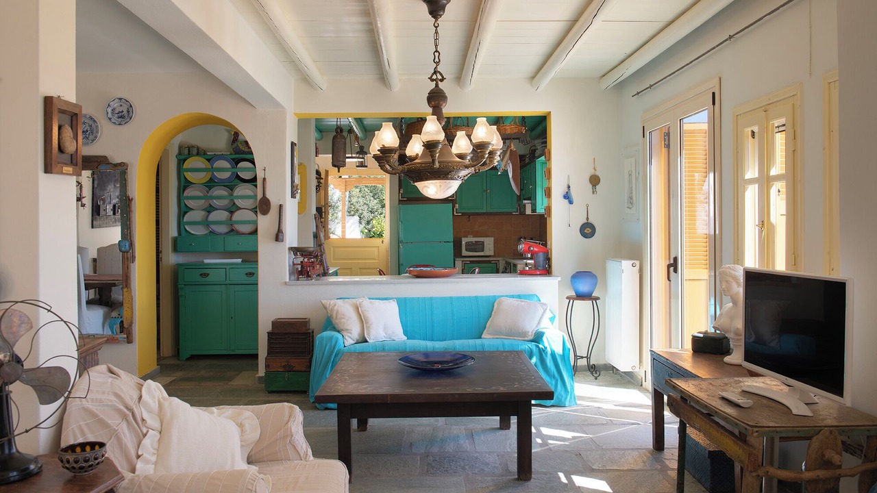 Photo of Livingroom in Ydrousa