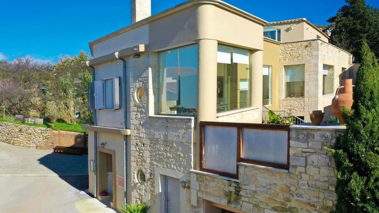 Photo of Outdoor in Armenoi