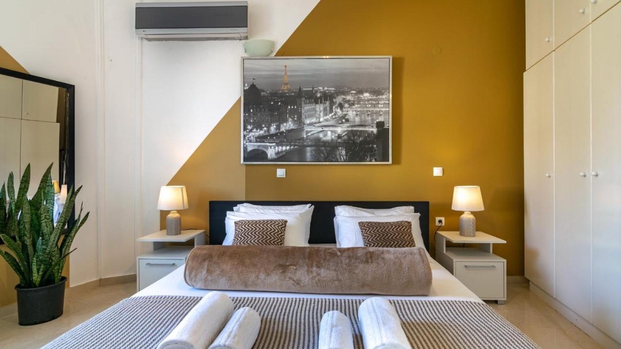 Photo of Bedroom in Armenoi