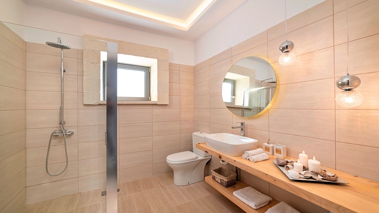Photo of Bathroom in Nipos