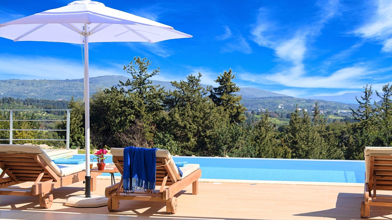 Photo of Outdoor in Nipos