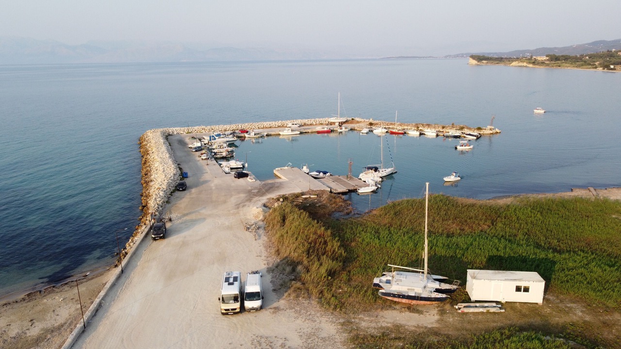 Photo of Others in Astrakeri