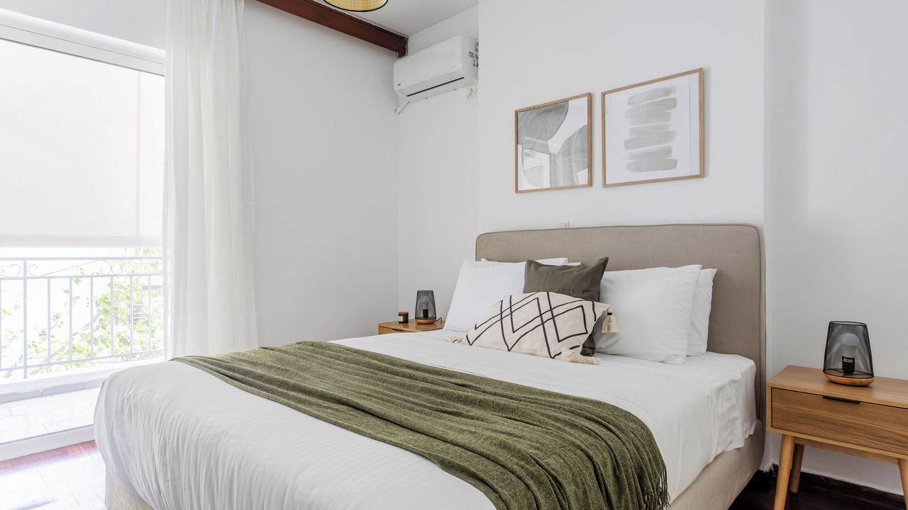Photo of Bedroom in Alimos