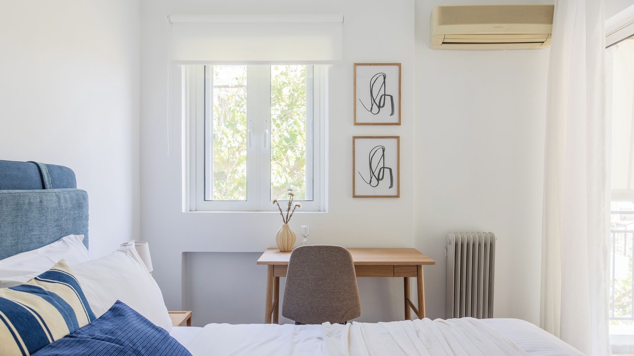Photo of Bedroom in Alimos