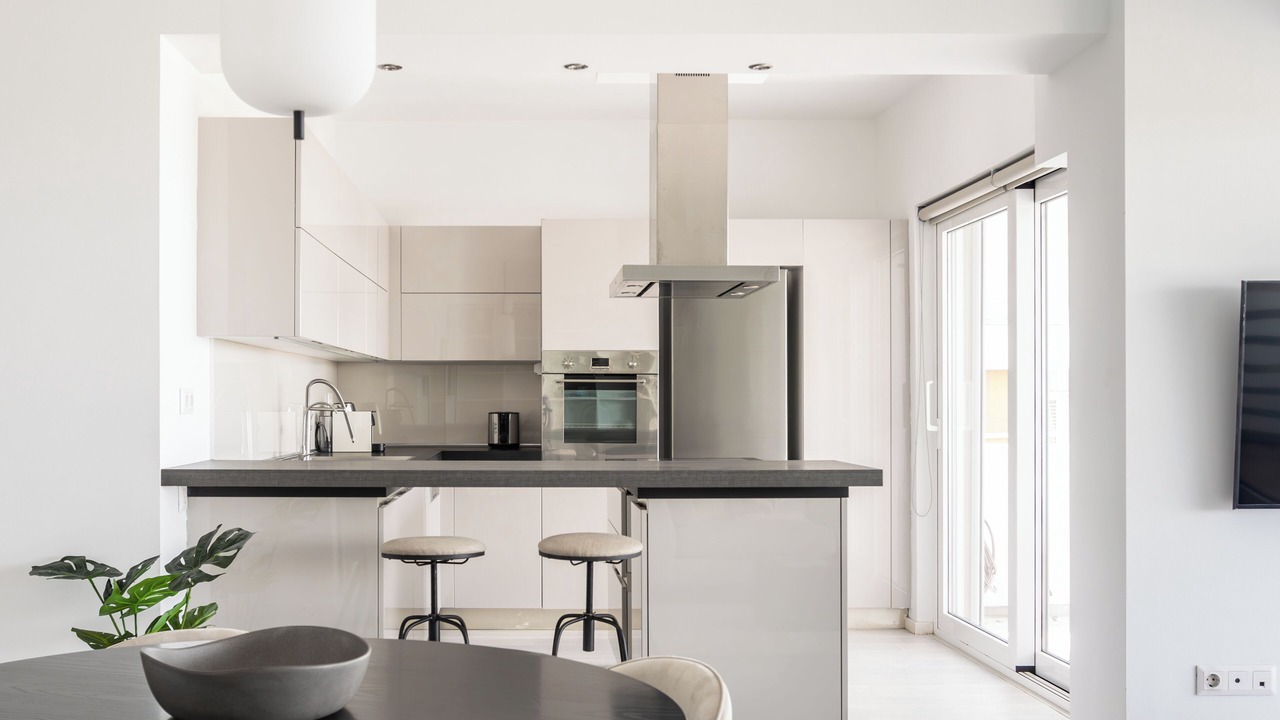 Photo of Kitchen in Alimos