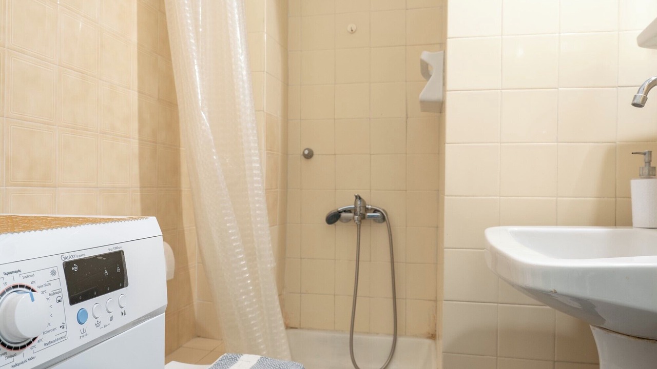 Photo of Bathroom in Loutraki-Agioi Theodoroi