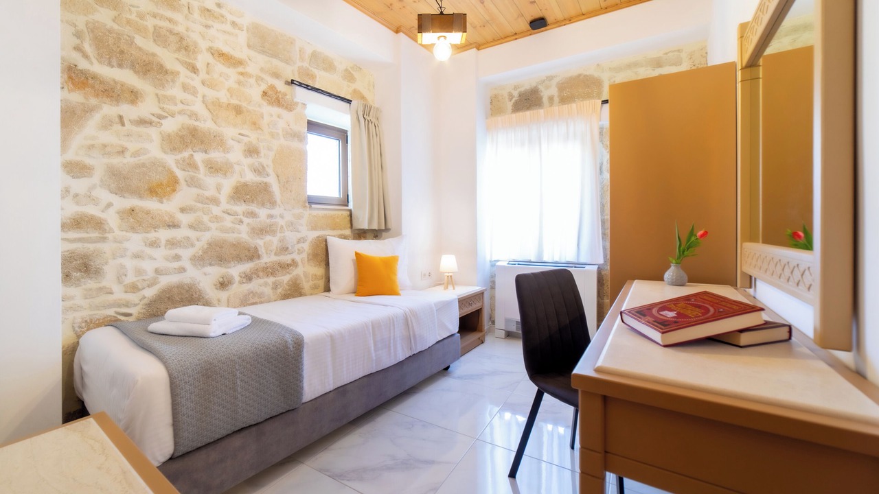 Photo of Bedroom in Asites