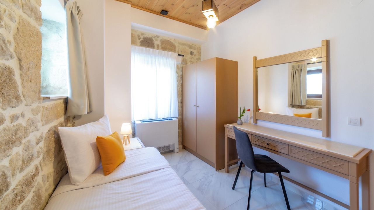 Photo of Bedroom in Asites