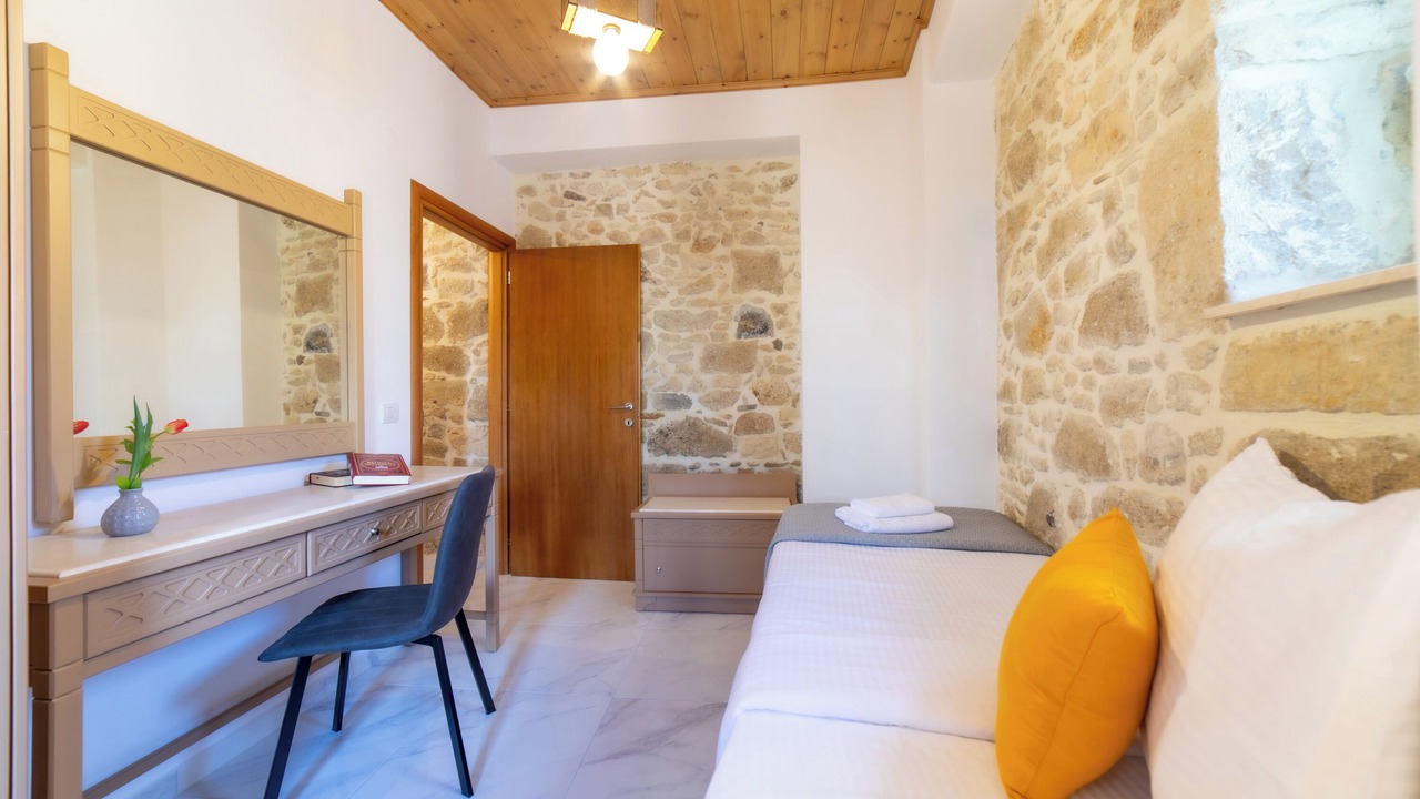 Photo of Bedroom in Asites