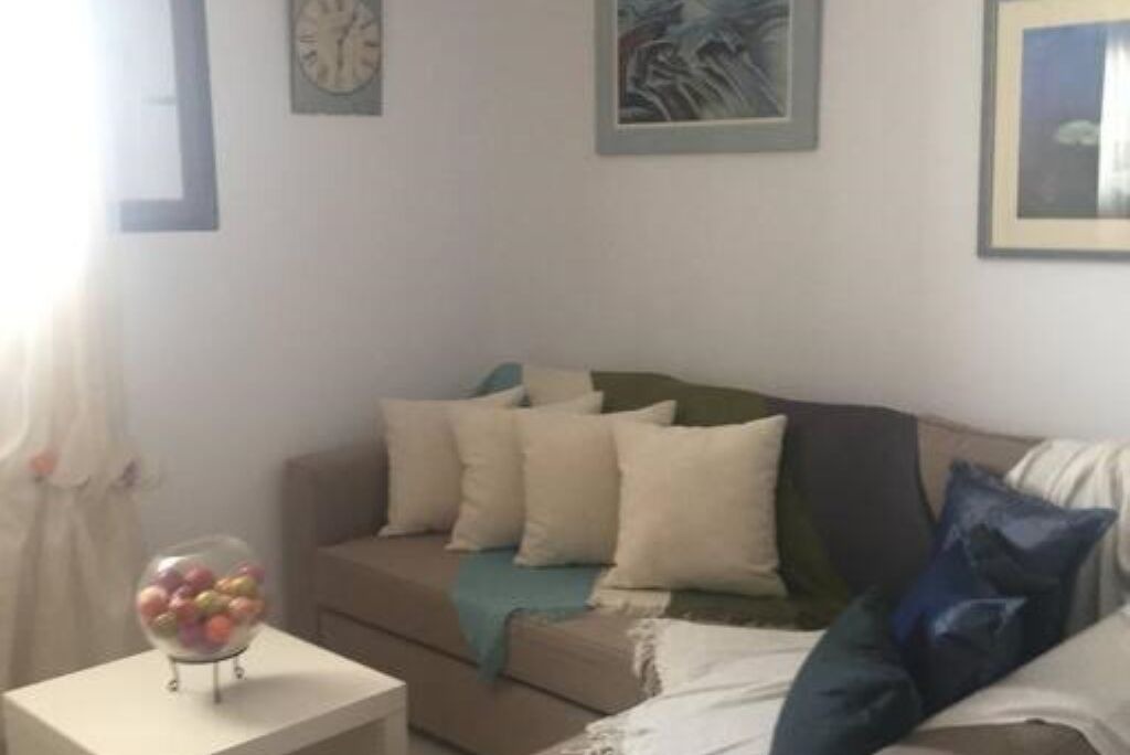 Photo of Livingroom in Andros Town