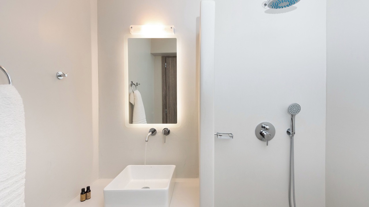 Photo of Bathroom in Milos