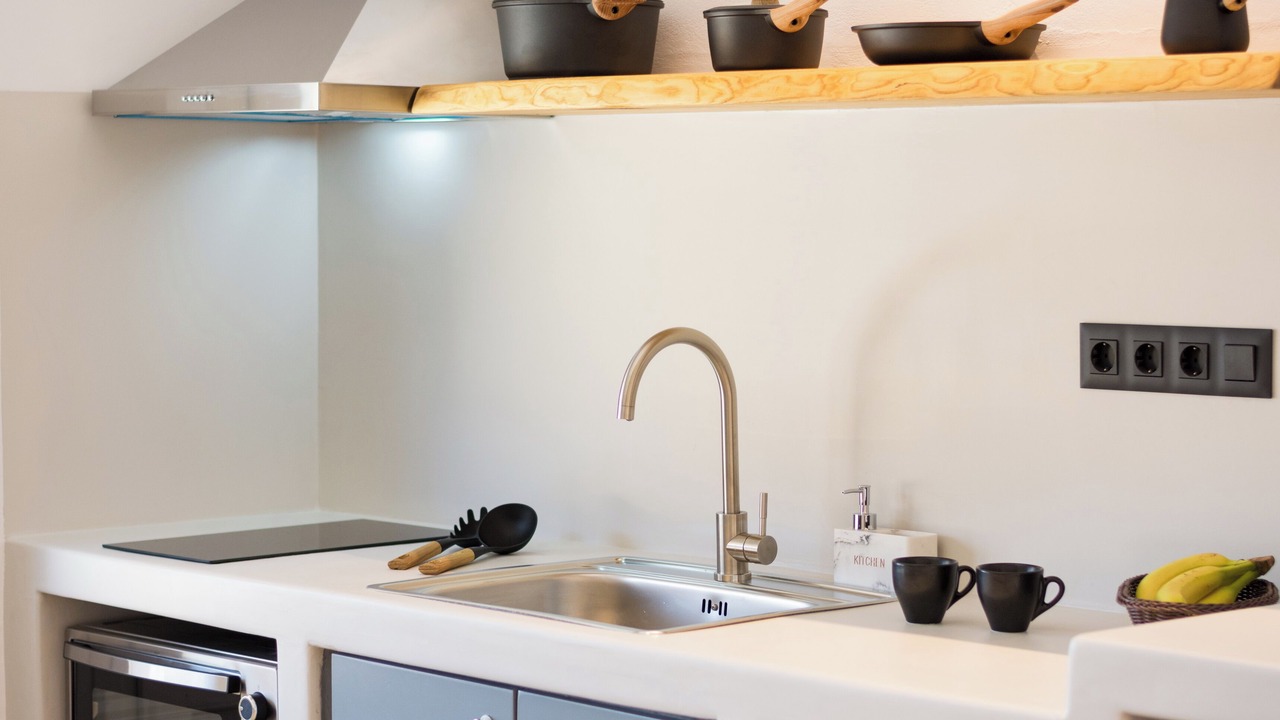 Photo of Kitchen in Milos