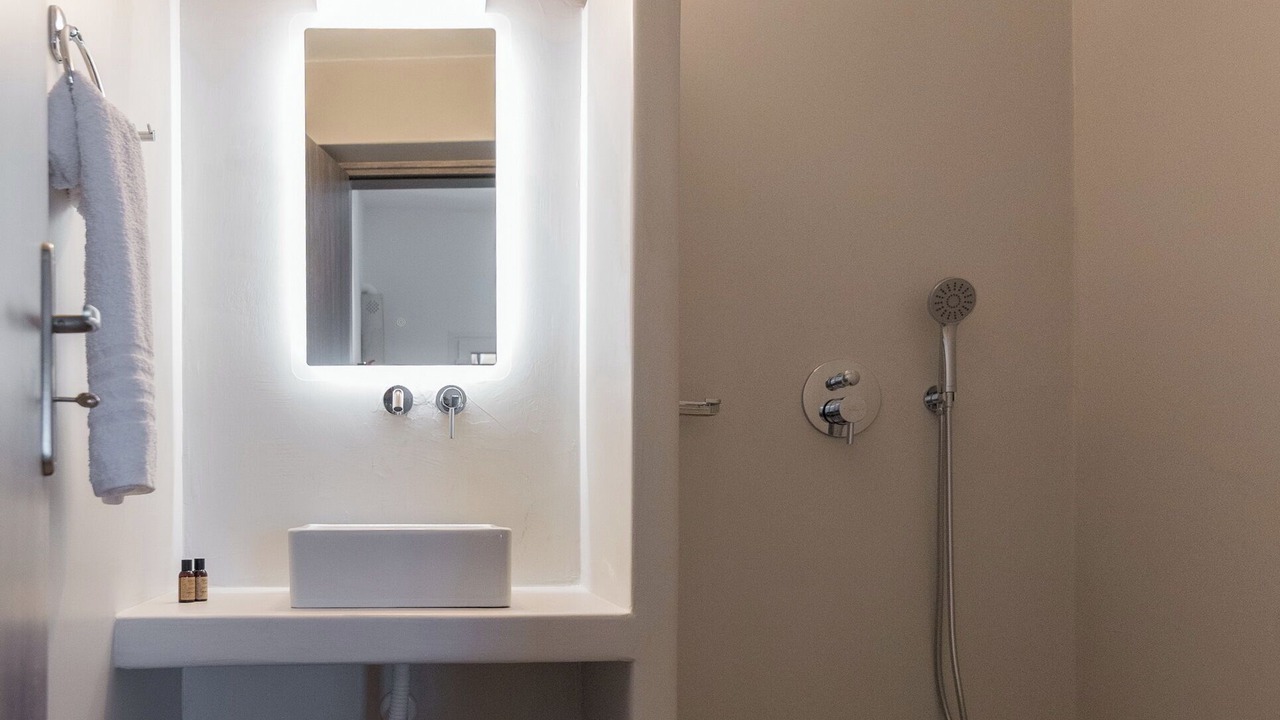 Photo of Bathroom in Milos