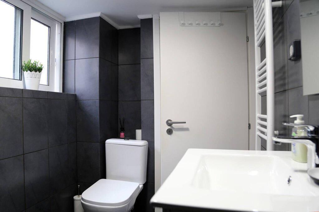 Photo of Bathroom in Makrigianni