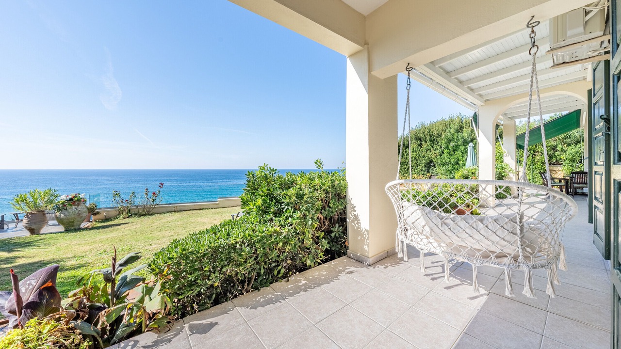 Photo of Patio Balcony in Chalikounas