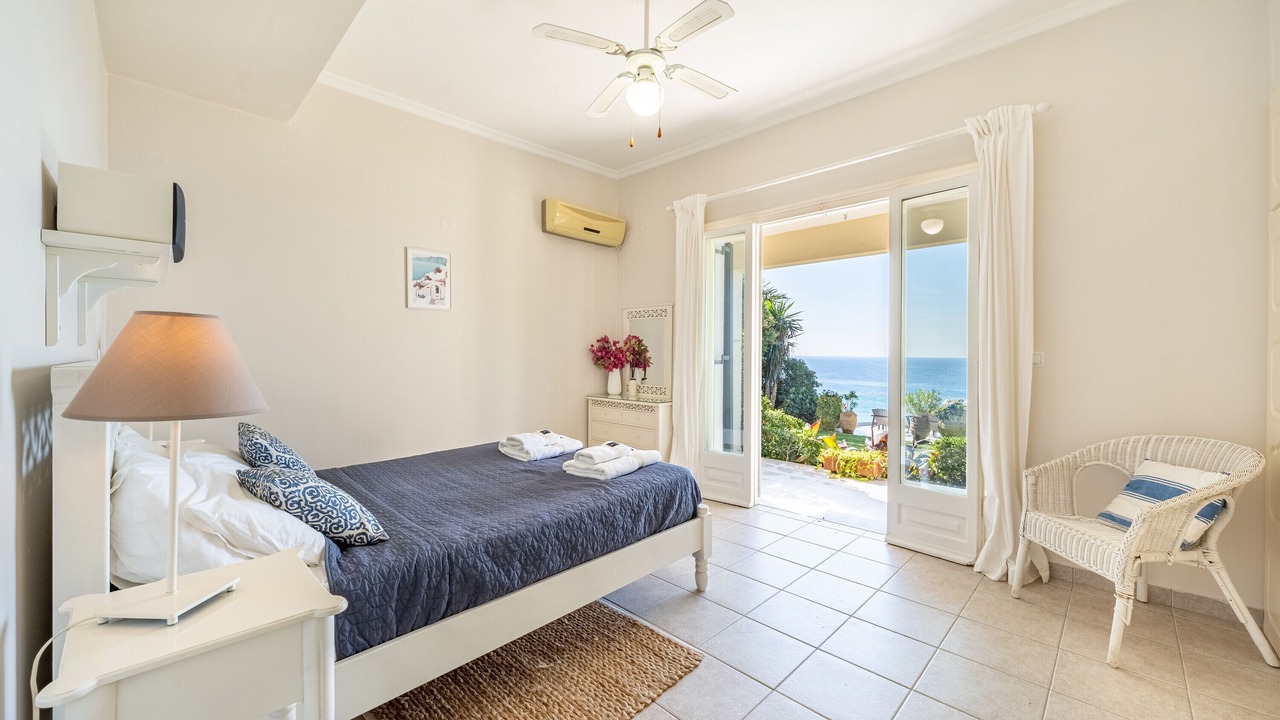 Photo of Bedroom in Chalikounas