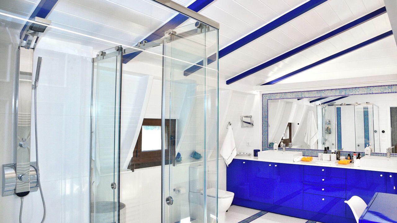 Photo of Bathroom in Oropos