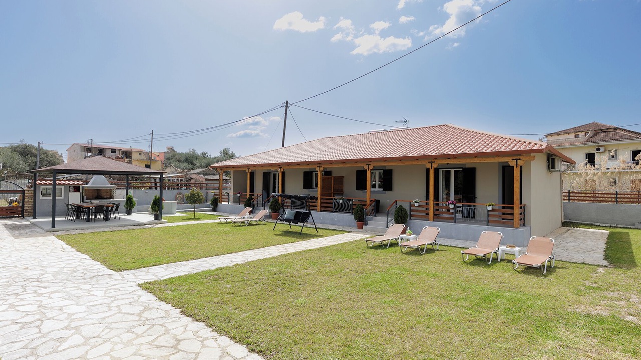 Photo of Outdoor in Ipsos