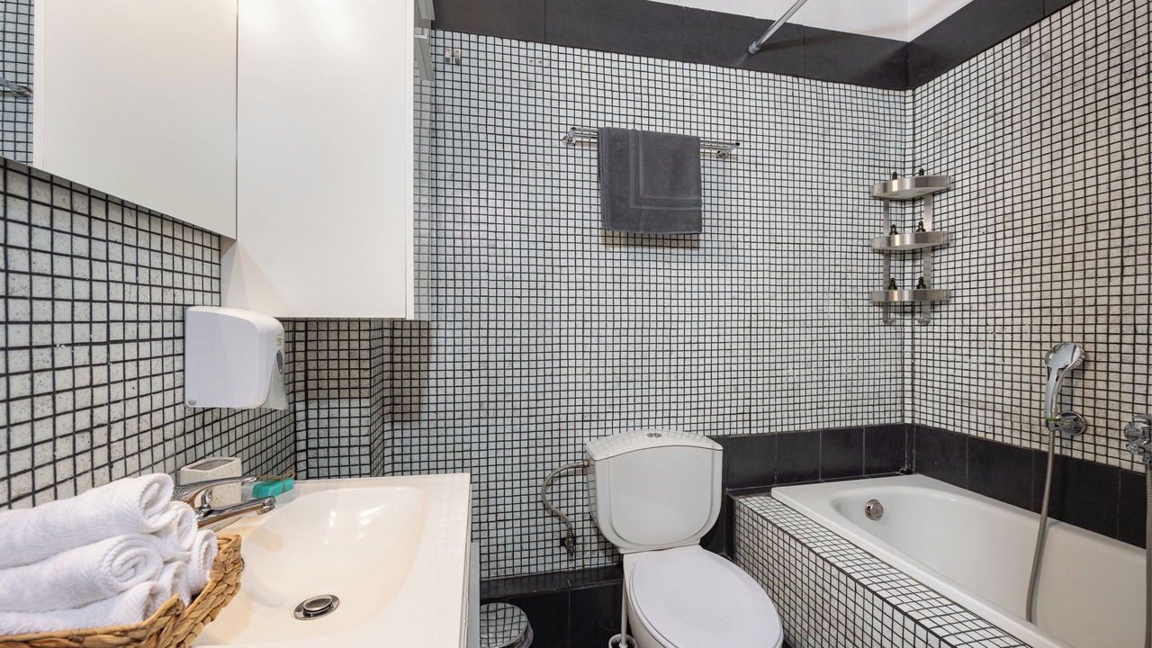 Photo of Bathroom in Vouliagmeni