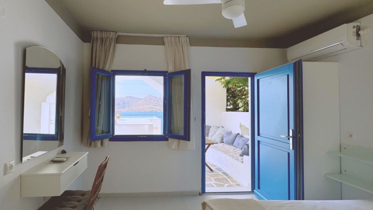 Photo of Bedroom in Katapola