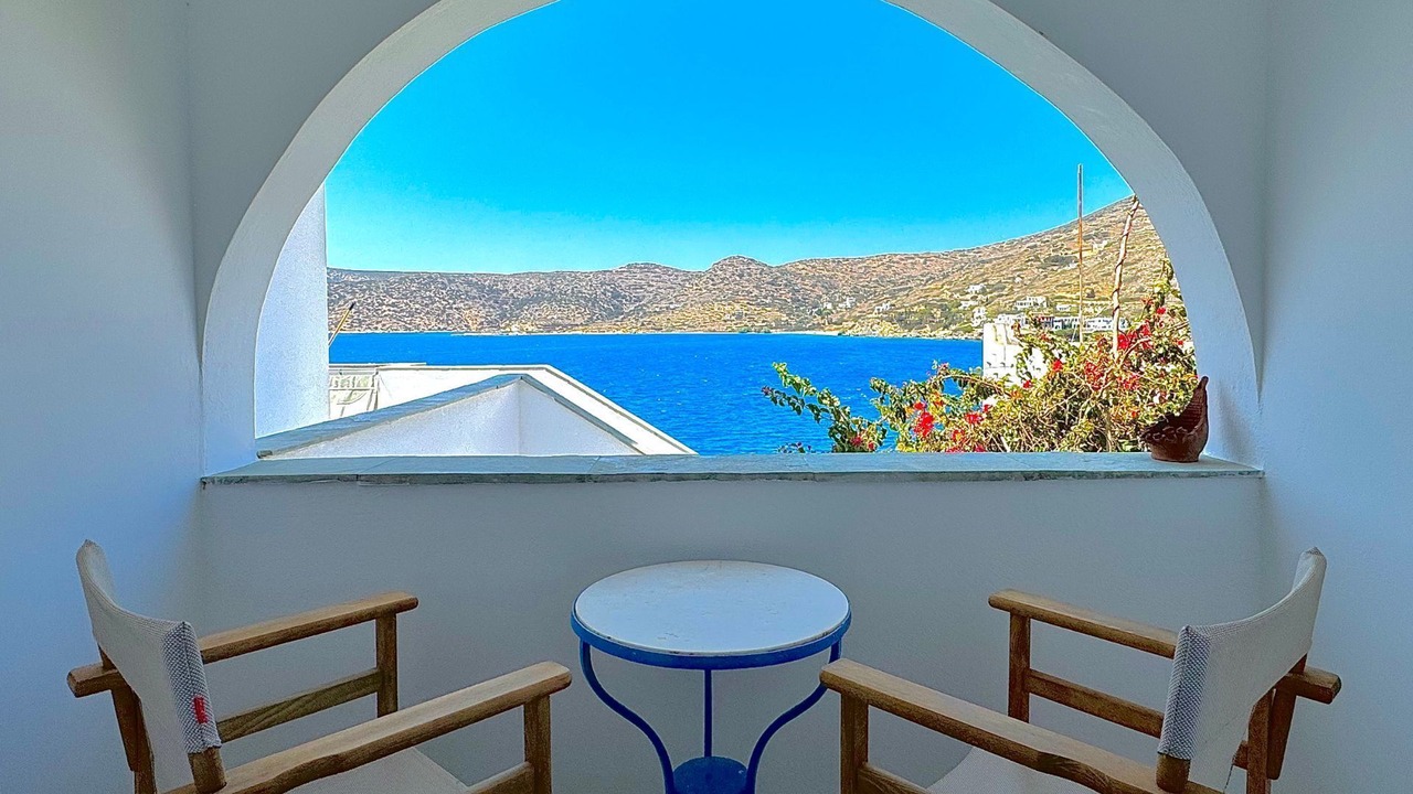 Photo of Bedroom in Katapola