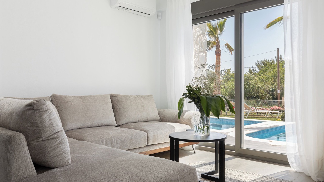 Photo of Livingroom in Paralia Ofryniou