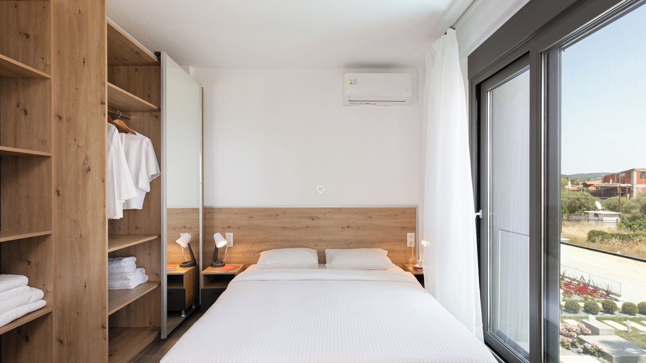 Photo of Bedroom in Paralia Ofryniou