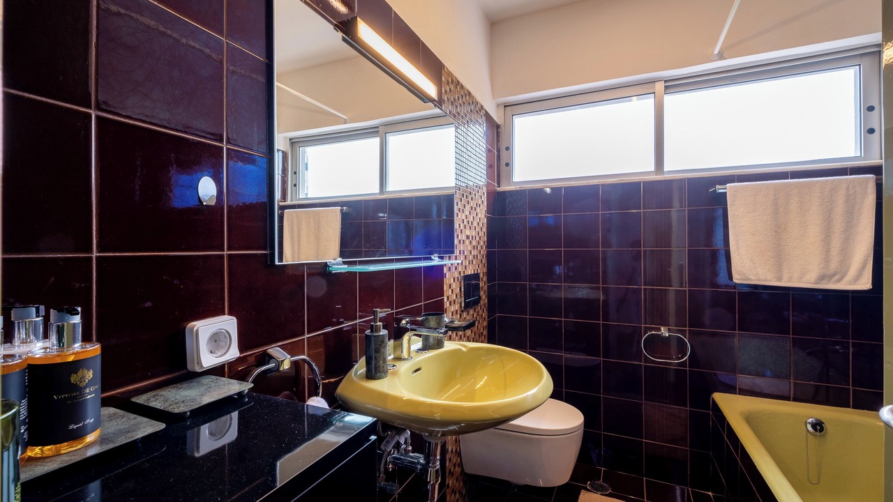 Photo of Bathroom in Lavrio