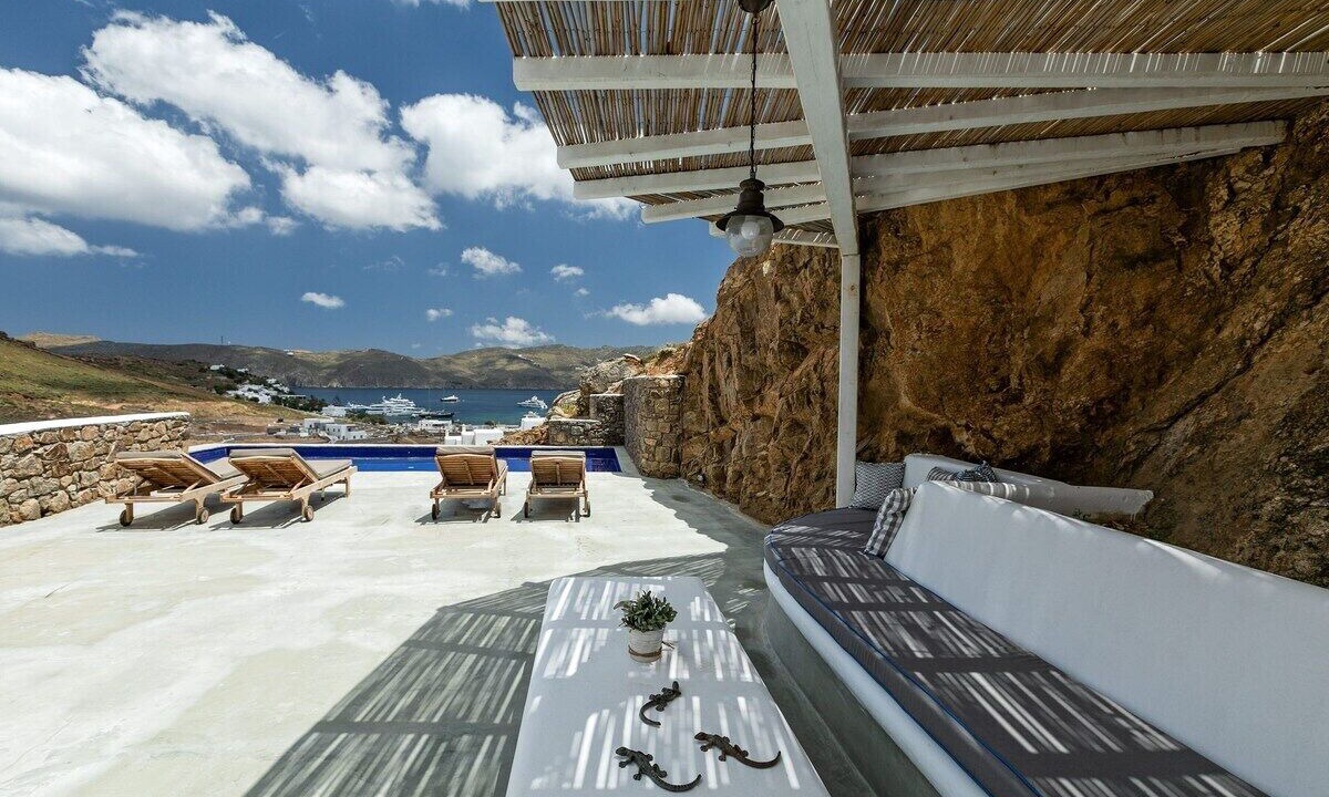 Photo of Patio Balcony in Panormos