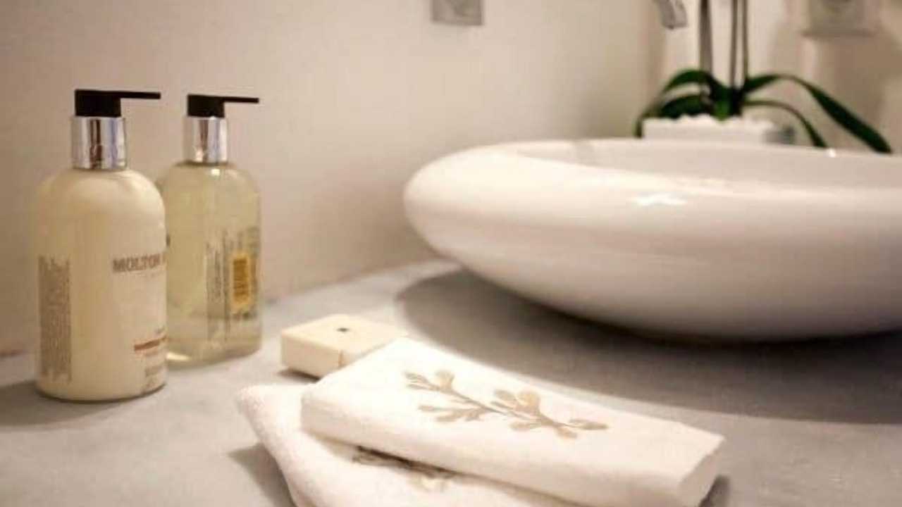 Photo of Bathroom in Oia
