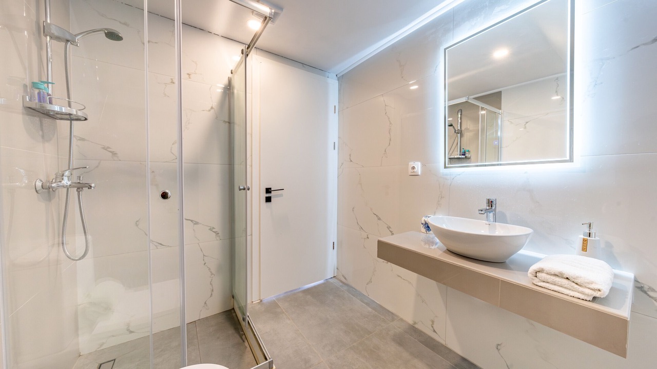Photo of Bathroom in Molos