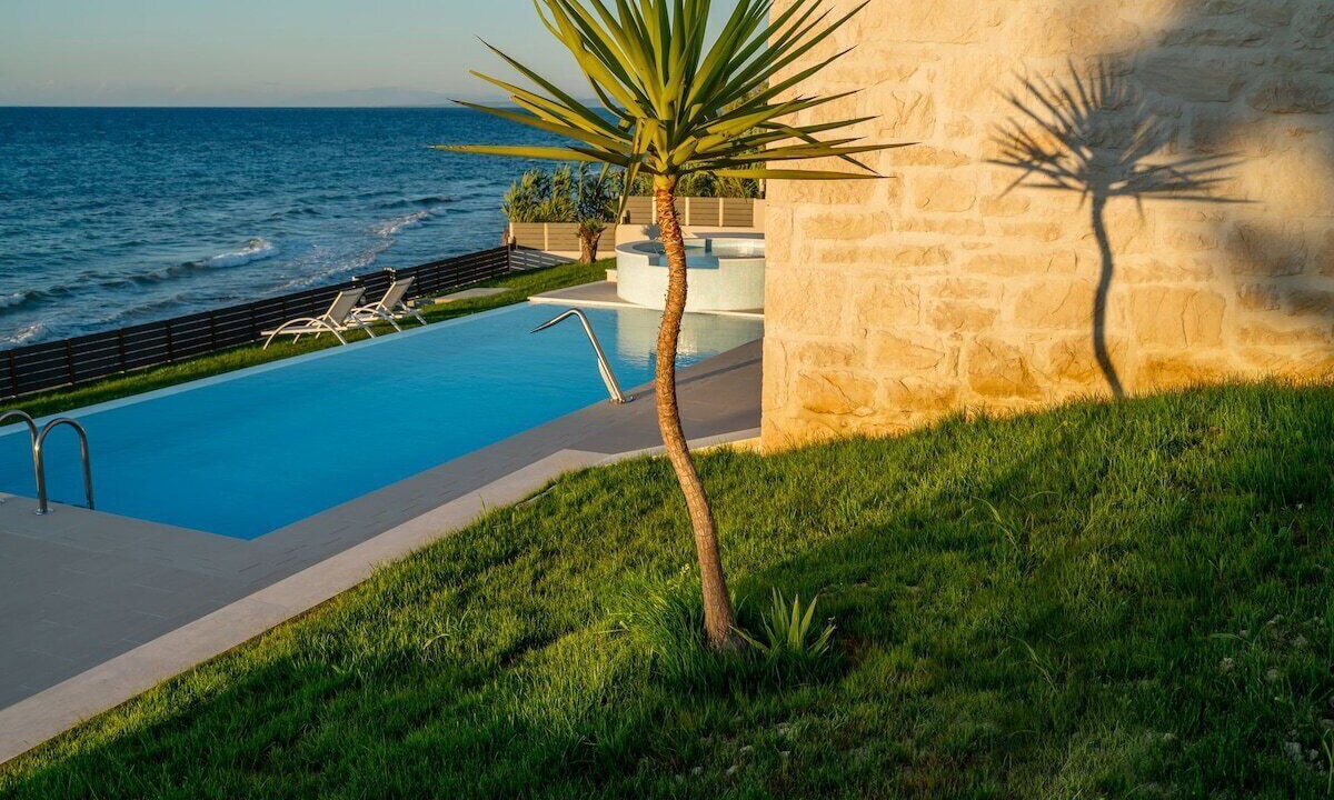 Photo of Outdoor in Neromilos