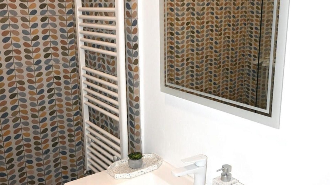 Photo of Bathroom in Volos City Centre