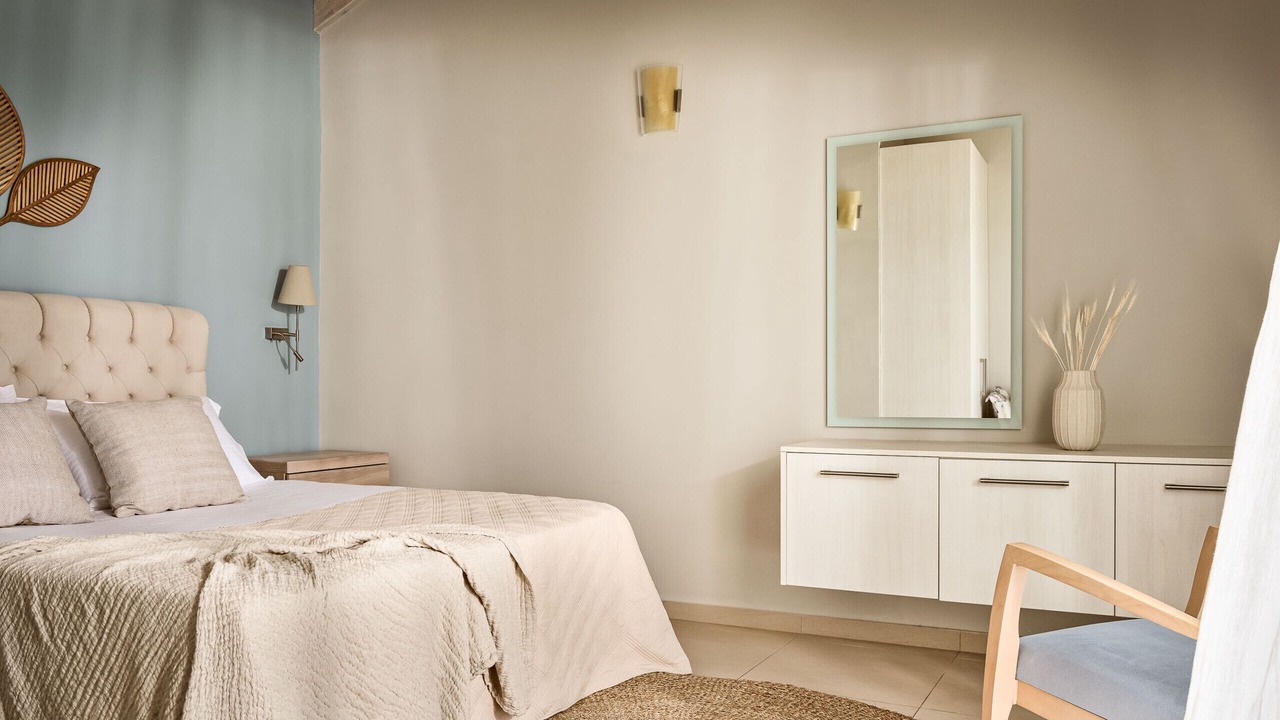 Photo of Bedroom in Neromilos