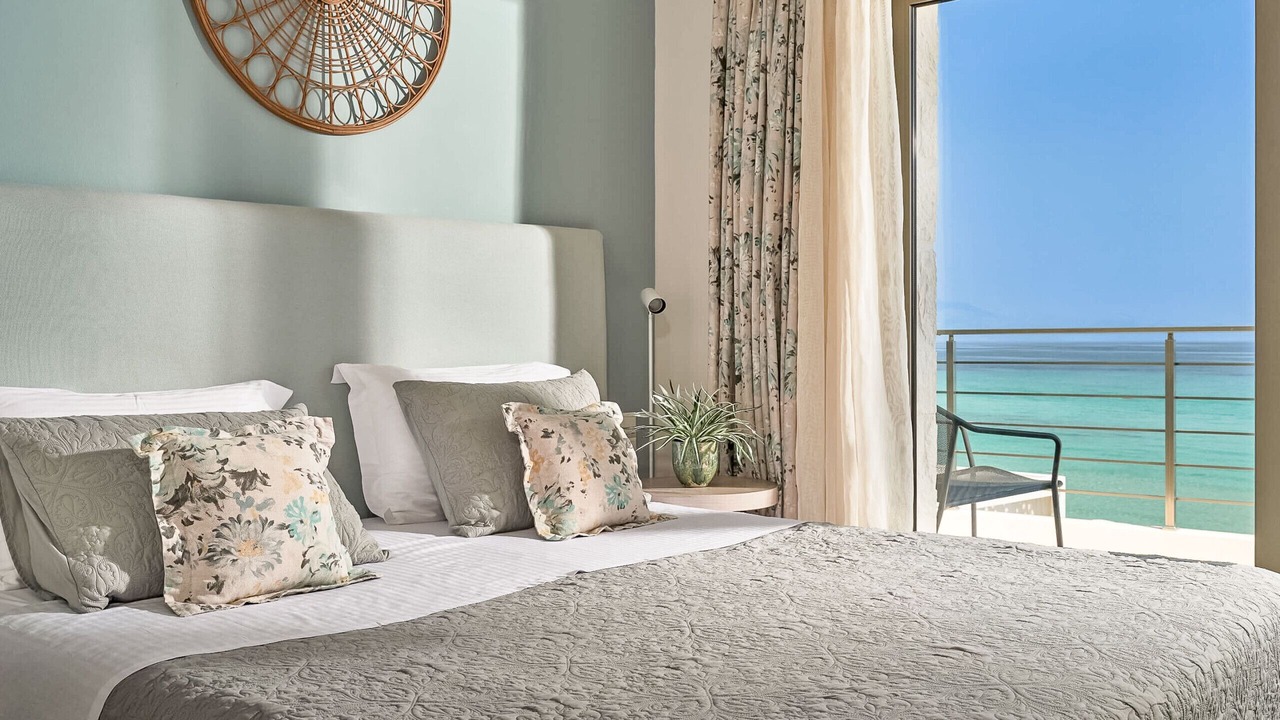 Photo of Bedroom in Neromilos