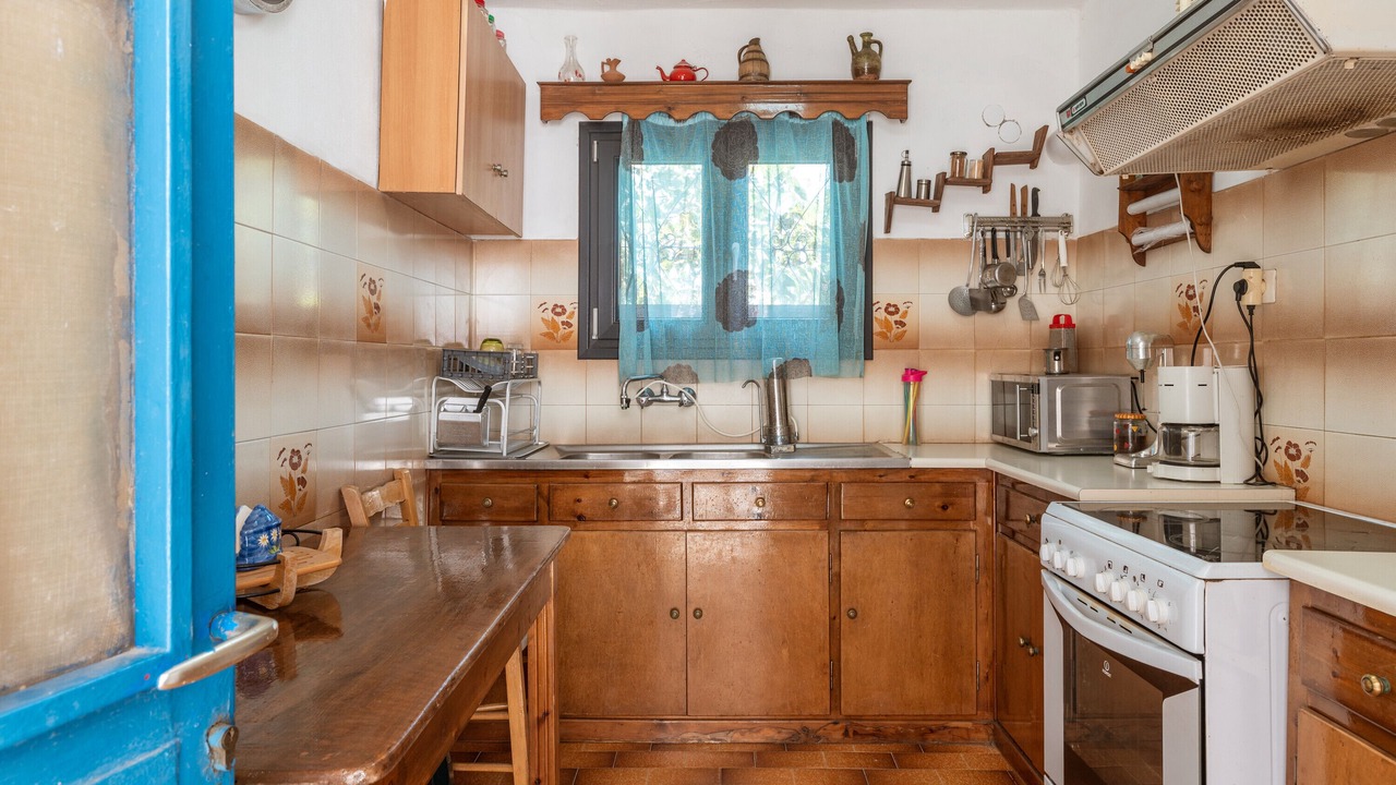 Photo of Kitchen in Kapparia
