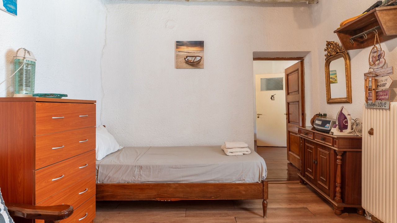 Photo of Bedroom in Kapparia
