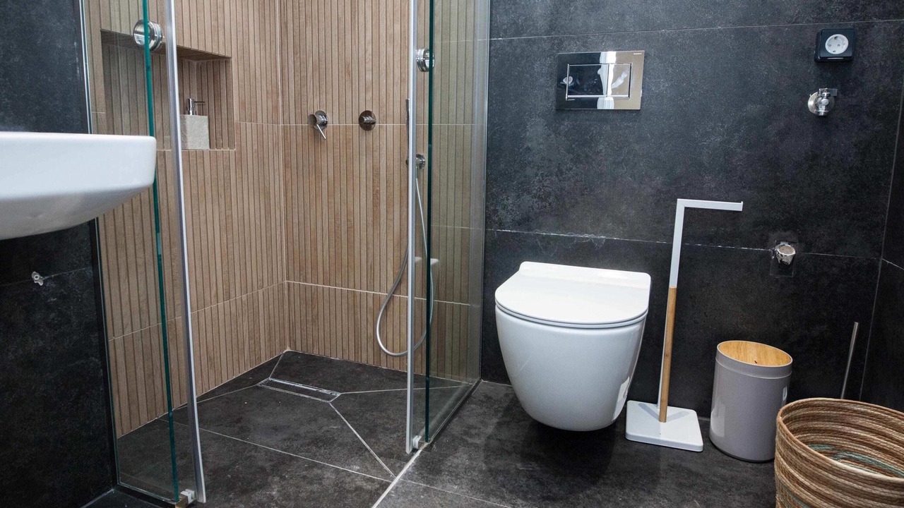 Photo of Bathroom in Petralona