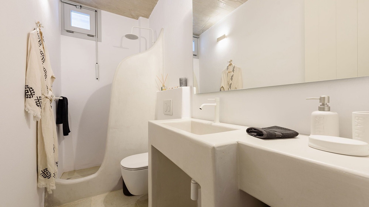 Photo of Bathroom in Ampelas