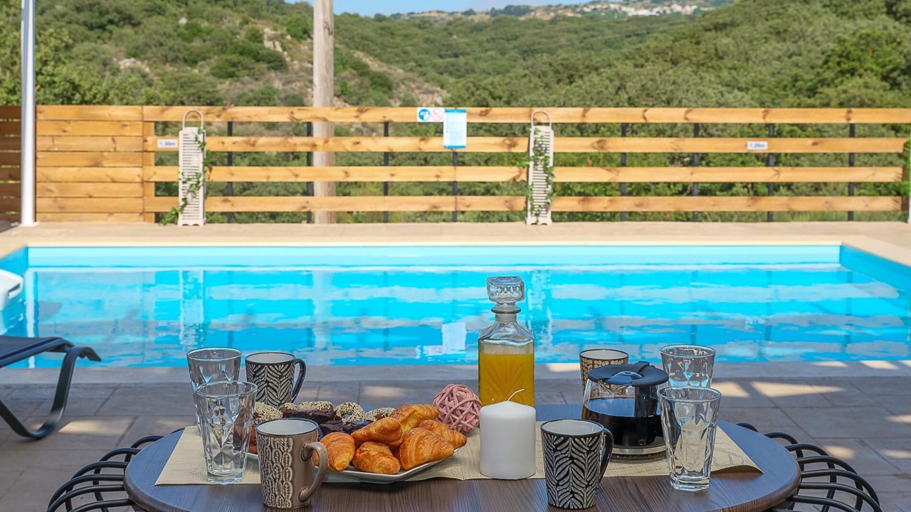 Photo of Outdoor in Monopari