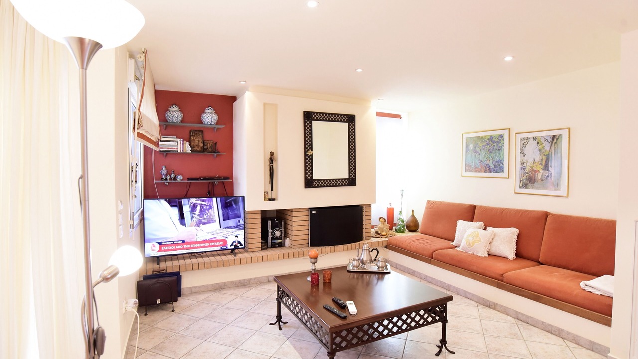 Photo of Livingroom in Megalos Prinos