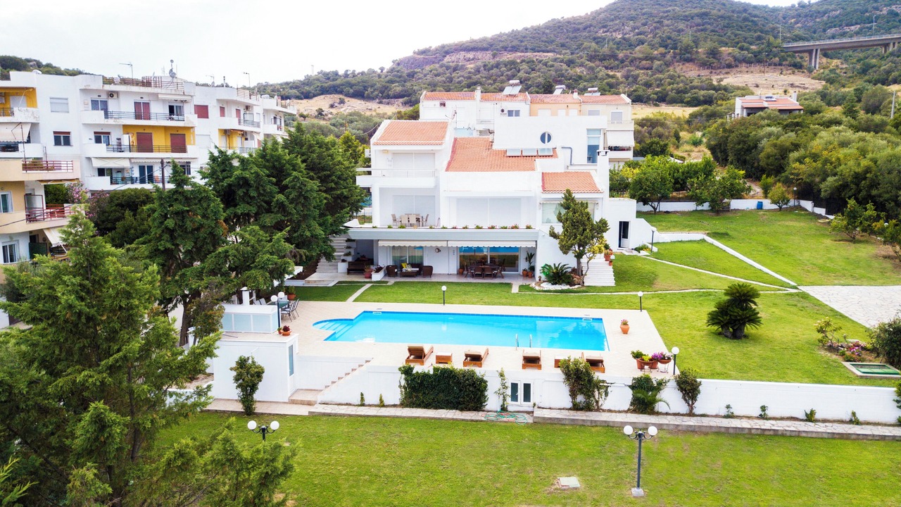 Photo of Outdoor in Megalos Prinos