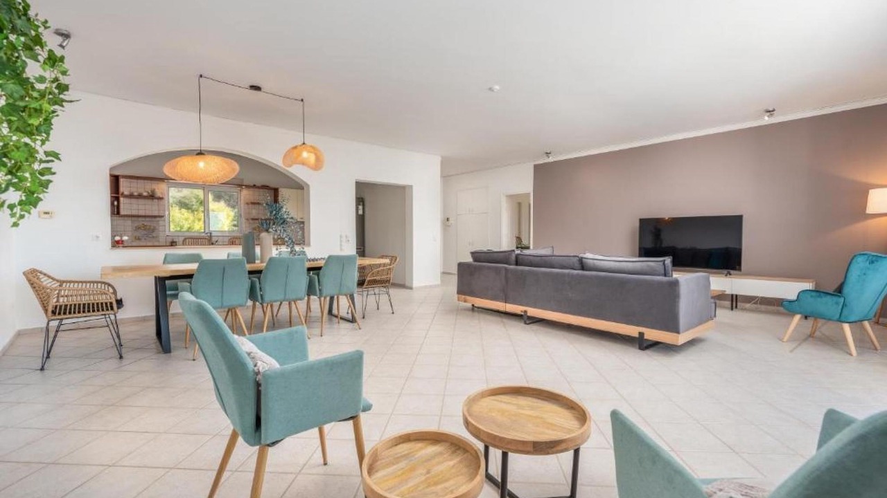 Photo of Livingroom in Pigianos Kampos