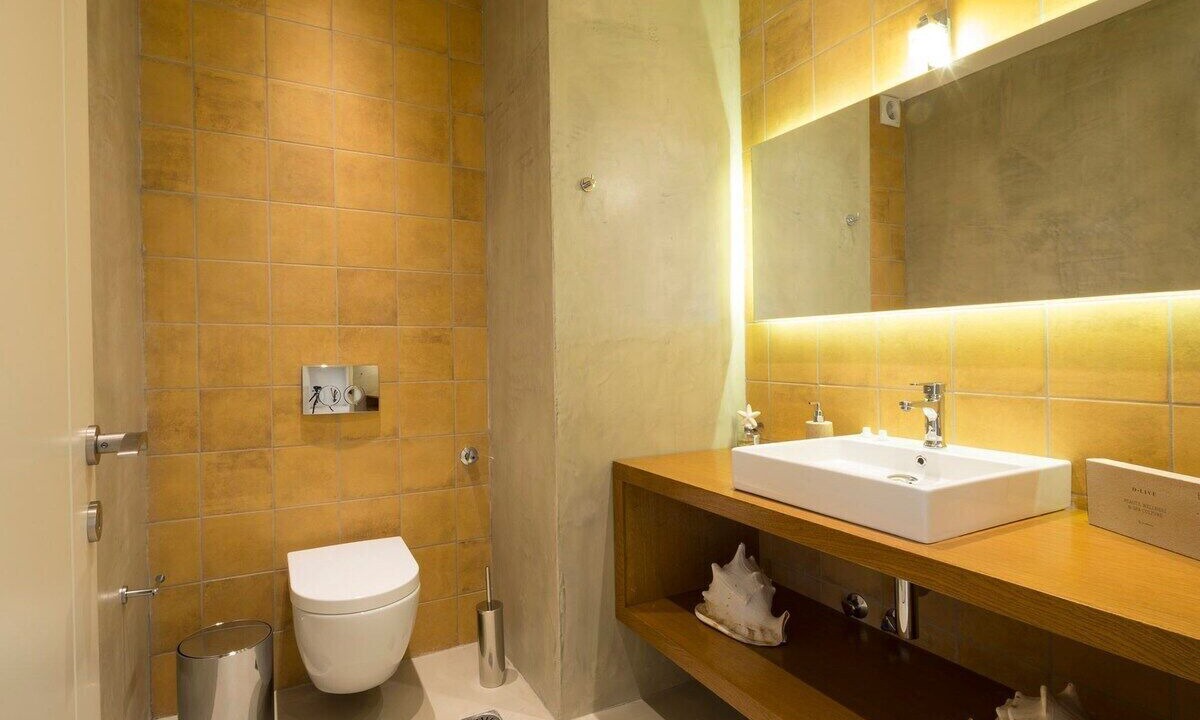 Photo of Bathroom in Agios Matthaios