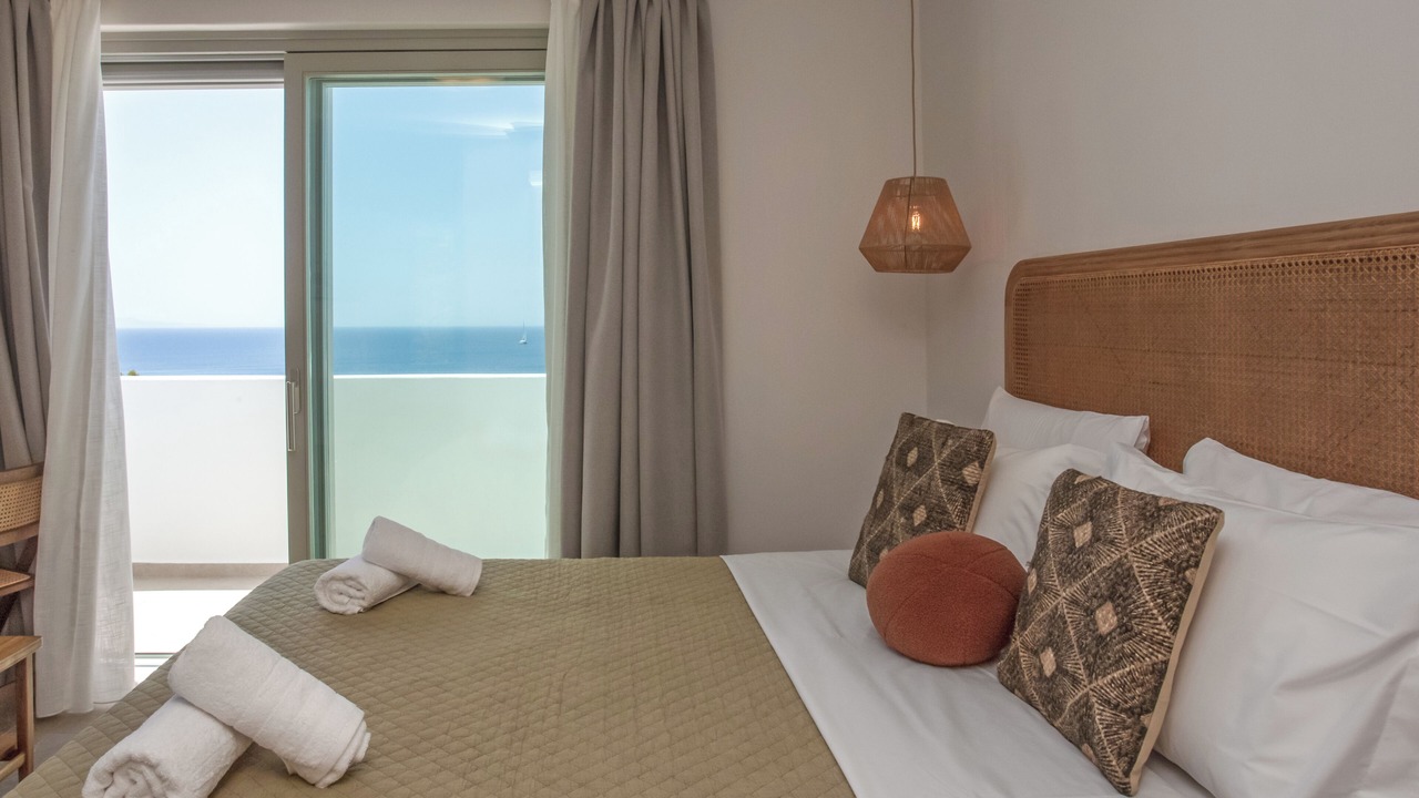 Photo of Bedroom in Platis Gialos