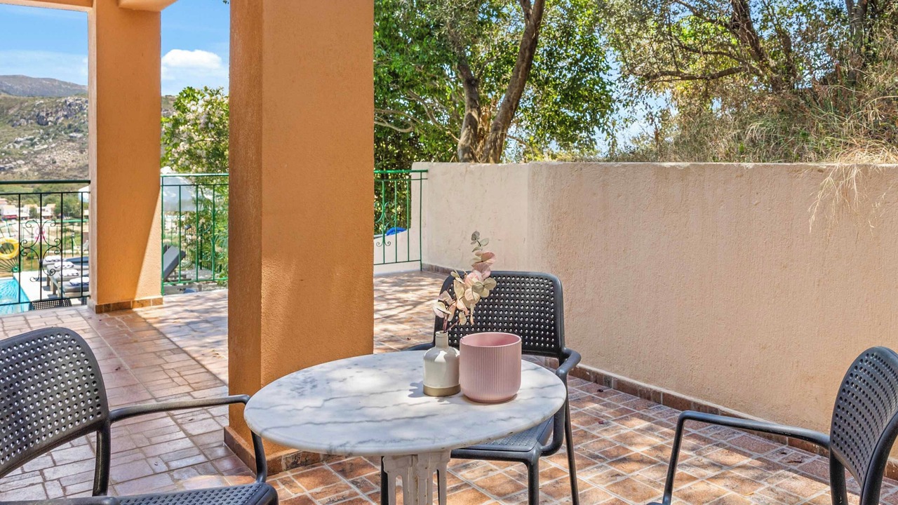Photo of Outdoor in Kateleios