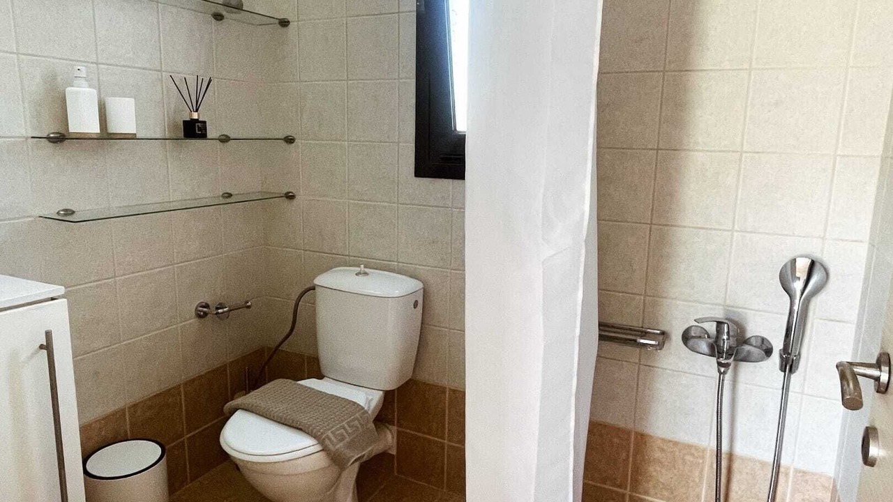 Photo of Bathroom in Almyrida